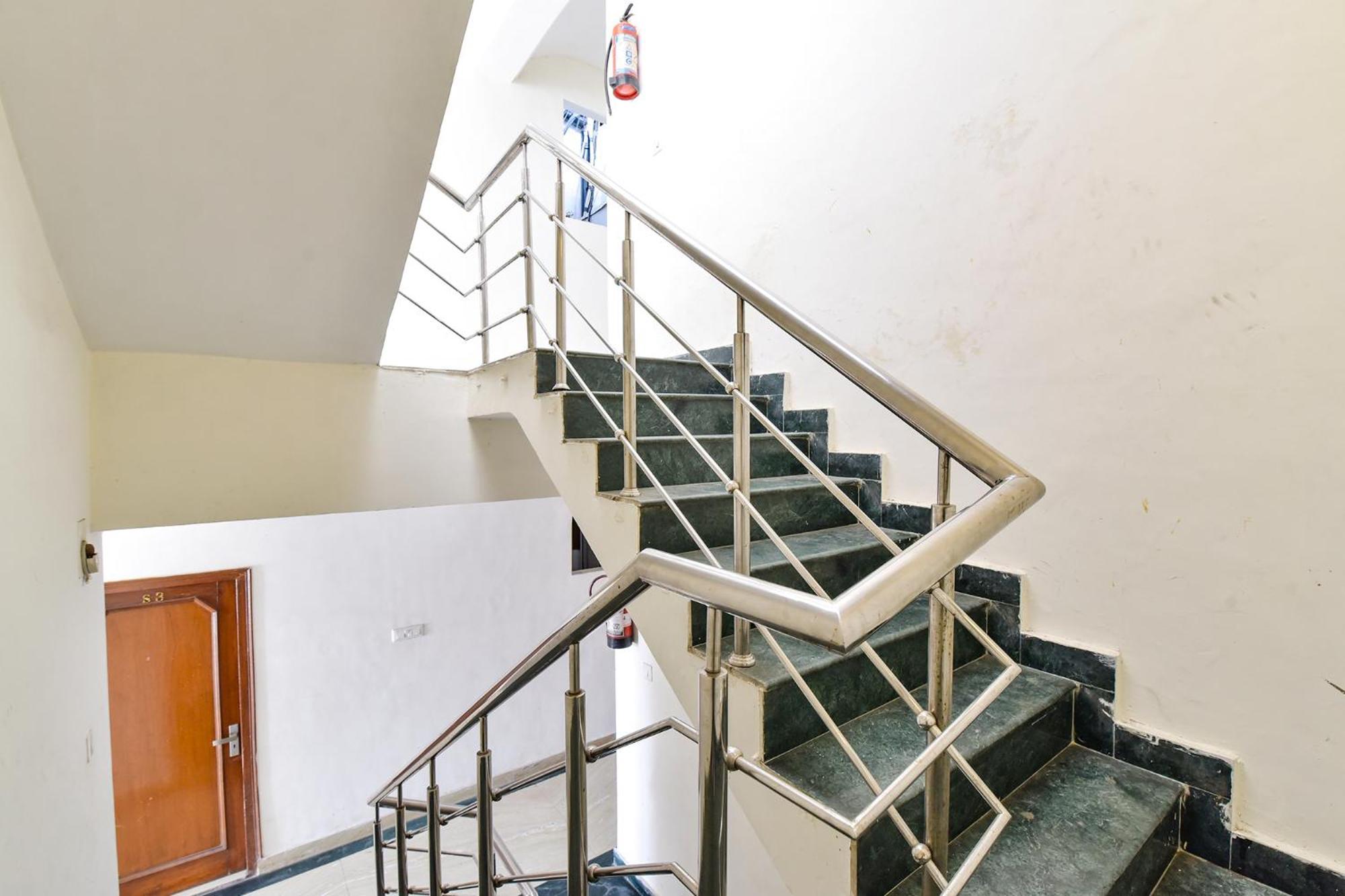 Fabhotel Basera Haridwār Zewnętrze zdjęcie